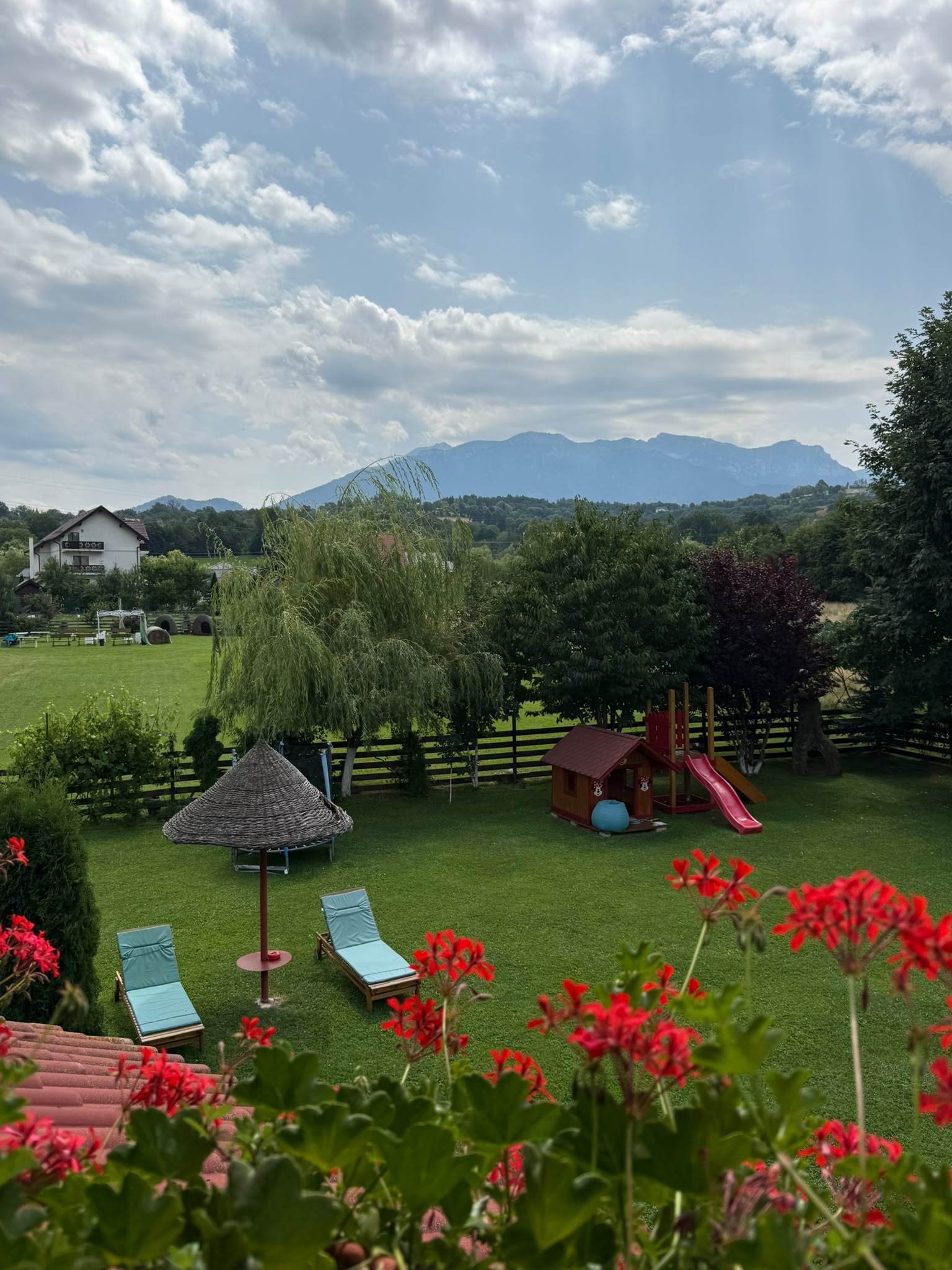 Casuța Roșie - Dormitor